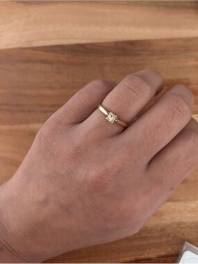 Classic Gold Solitaire Ring with natural Canadian Diamond - Griffin brand